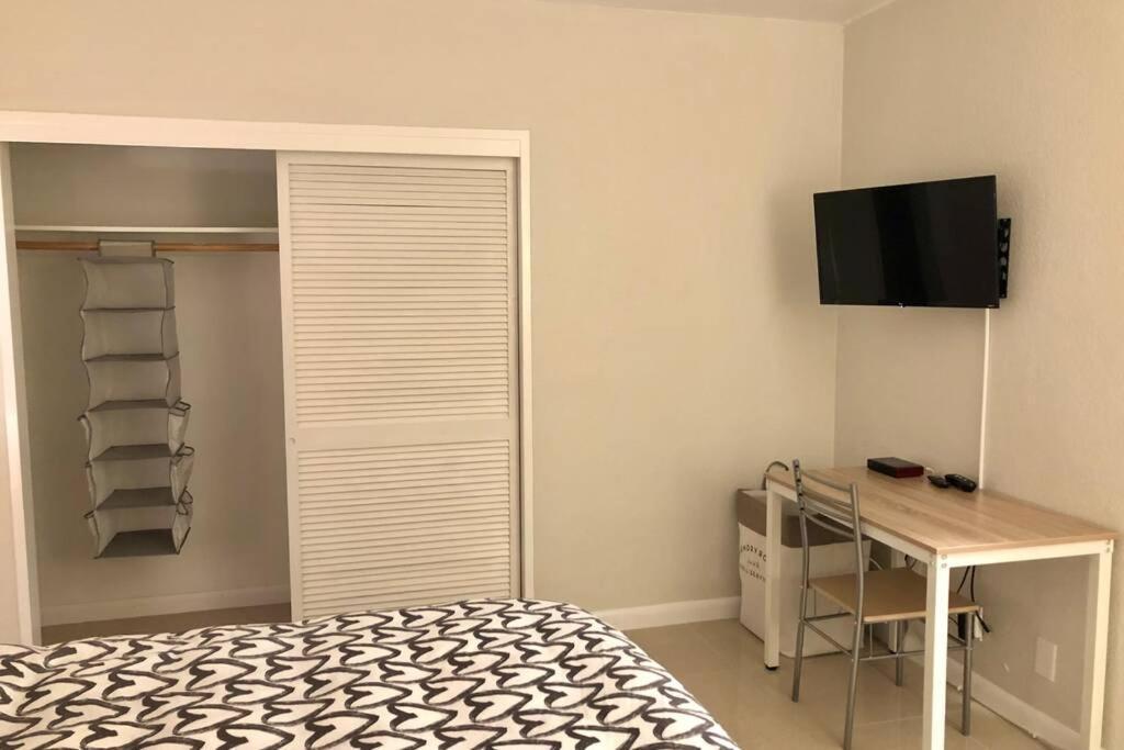 Spacious 1Br On The Beach, The Tides, Hollywood,Fl Экстерьер фото